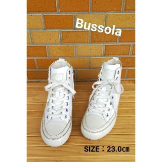 ブソラ(bussola)の【 Bussola ✿ ブソラ 】ハイカット　インヒールデザイン　本革スニーカー(スニーカー)