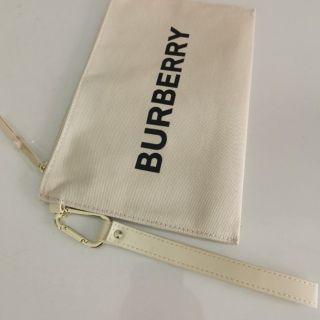 バーバリー(BURBERRY)の新品未使用 バーバリー ポーチ ノベルティ フラット(ポーチ)