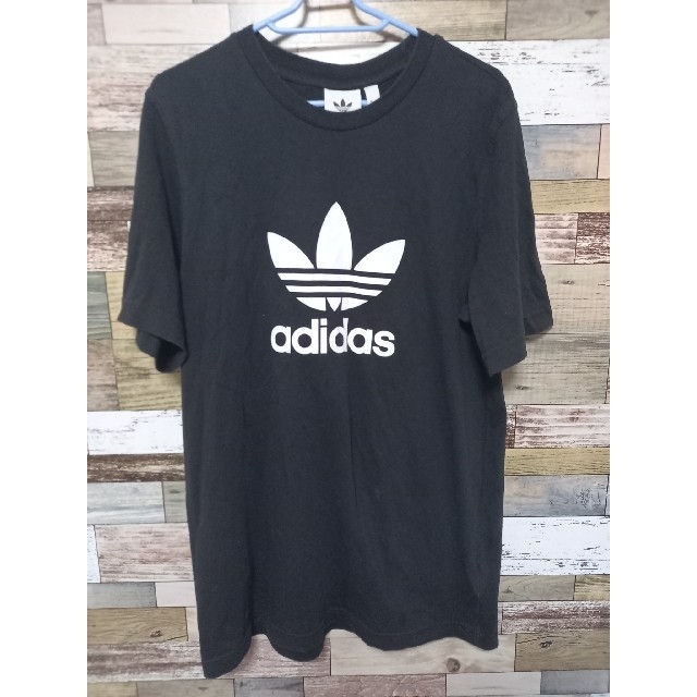 adidas(アディダス)のadidas　アディダス　トレフォイルロゴ　Tシャツ　ブラック　O メンズのトップス(Tシャツ/カットソー(半袖/袖なし))の商品写真