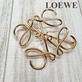 《 新品未使用 》LOEWEブローチ ゴールド ／ 箱付き????／即購入OK❣️