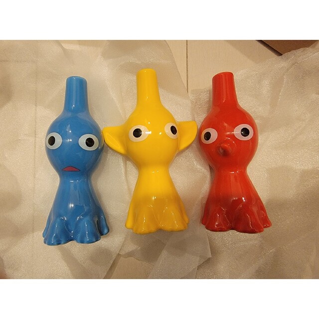ニンテンドーストア ピクミン 一輪挿し 3種 赤ピクミン 青ピクミン 黄 ニンテンドーストア ピクミン 一輪挿し 3種 赤ピクミン 青ピクミン 黄