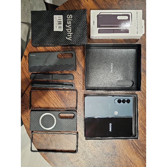 まとめ買い】 - SAMSUNG Galaxy z docomo版 4 fold スマートフォン本体