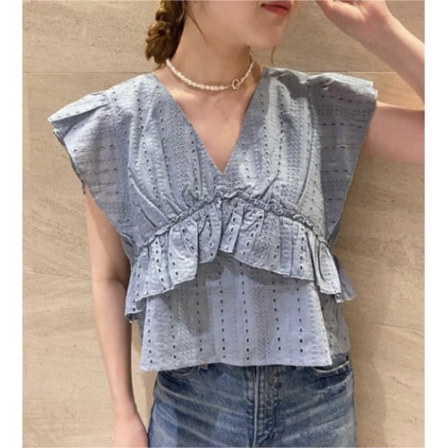 moussy 美品 レース tops LACE FRILL TOP