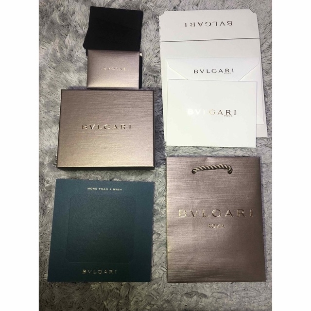 美品】BVLGARI ブルガリマン 二つ折り 財布 完売品 290078 | tspea.org
