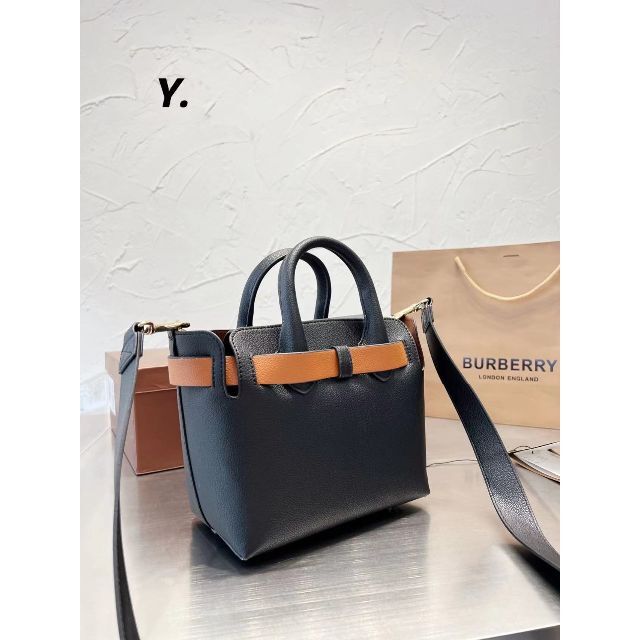 BURBERRY バーバリー ベルトバッグ トートバッグ ブティック www