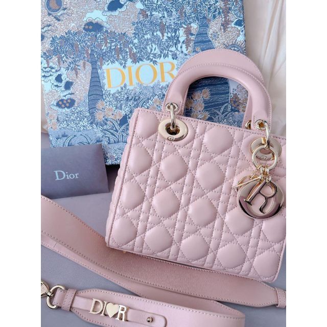 2022年秋冬新作 Christian Dior - 極美品 LADY DIOR スモールバッグ