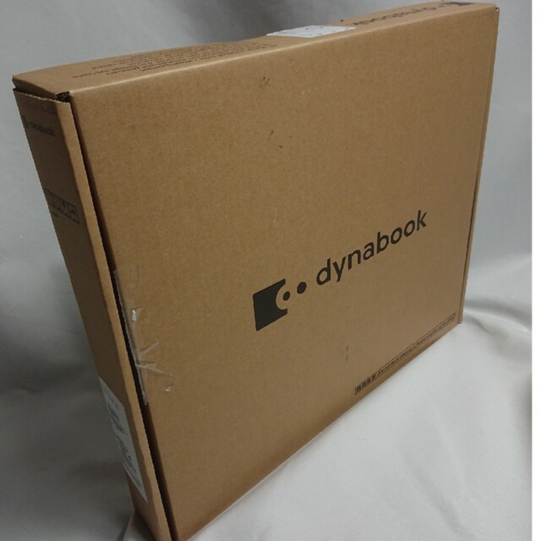 新品未使用(展示品) dynabook T7 win11home64bit