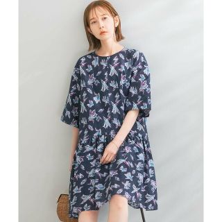 アーバンリサーチロッソ(URBAN RESEARCH ROSSO)の【D/NAVY】フラワーモチーフティアードミニワンピース(ロングワンピース/マキシワンピース)