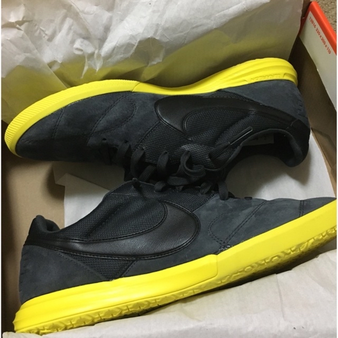 NIKE(ナイキ)の新品 国内未発売 NIKE Premier sala プレミア IC TF スポーツ/アウトドアのサッカー/フットサル(シューズ)の商品写真