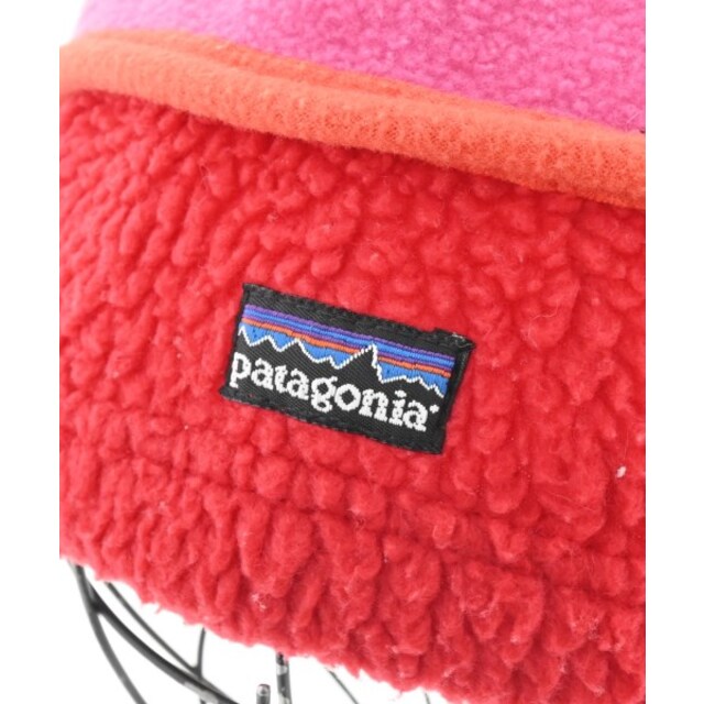 patagonia(パタゴニア)のpatagonia ニットキャップ・ビーニー L 赤xピンクxオレンジ 【古着】【中古】 レディースの帽子(ニット帽/ビーニー)の商品写真