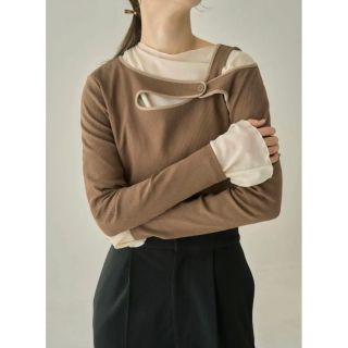 eaphi asymmetry front hole tops(カットソー(長袖/七分))