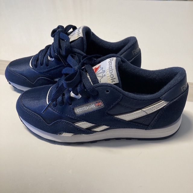 レディース　Reebok   新品