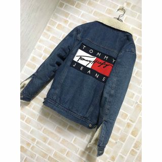 激レア完売】TOMMY JEANS フラッグ 裏ボア 坂口健太郎 近藤千尋-
