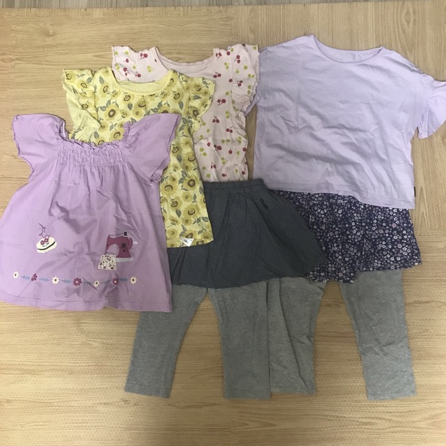 ベルメゾン(ベルメゾン)のまとめ売り　120 セットアップ キッズ/ベビー/マタニティのキッズ服女の子用(90cm~)(Tシャツ/カットソー)の商品写真