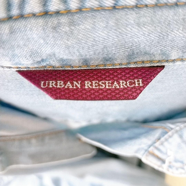 URBAN RESEARCH(アーバンリサーチ)のみや様ご専用☆【アーバンリサーチ】インディゴ　長袖シャツ　テンセル100% レディースのトップス(シャツ/ブラウス(長袖/七分))の商品写真