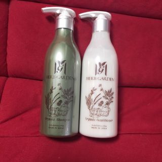 サクラノモリ(Sakuranomori )のさくらの森　シャンプー&コンディショナー　300mL(シャンプー/コンディショナーセット)