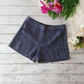 ジーユー(GU)の新品！GU★ミックスツイード×刺繍パイピングつき×ショートパンツ(ショートパンツ)