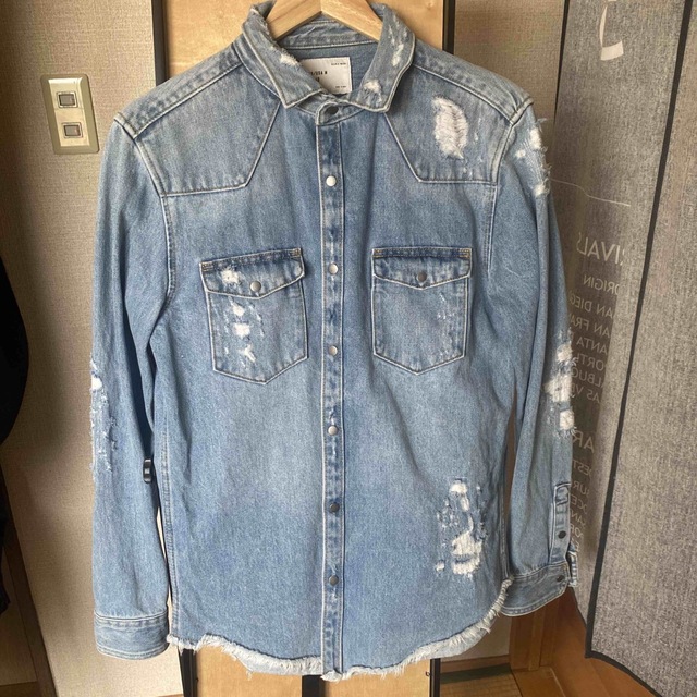 ZARA(ザラ)のzara デニムシャツ メンズのトップス(シャツ)の商品写真