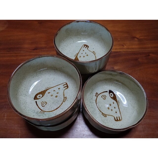 ふぐ柄 お皿 5枚セットの通販 by yukki ｜ラクマ