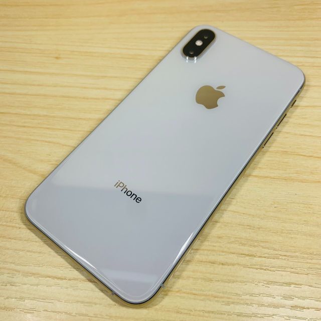 SIMﾌﾘｰ iPhoneXS Silver 256GB P112