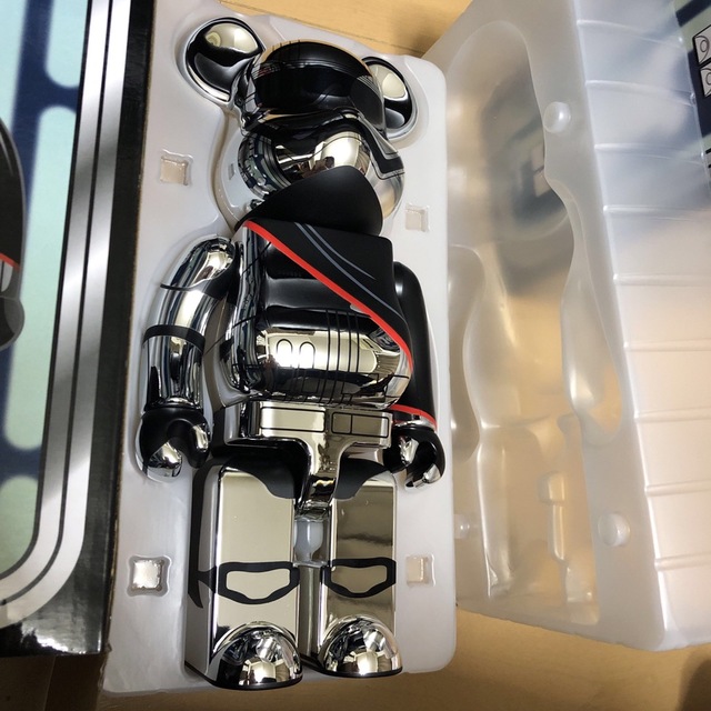 Bearbrick 400% スターウォーズ キャプテンファズマ Bearbrick 400% スターウォーズ キャプテンファズマ
