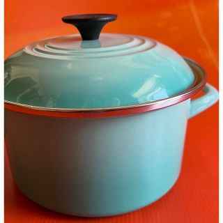 ルクルーゼ(LE CREUSET)のLe Creuset ルクルーゼ　キャセロール　廃盤　20cm 未使用品(鍋/フライパン)