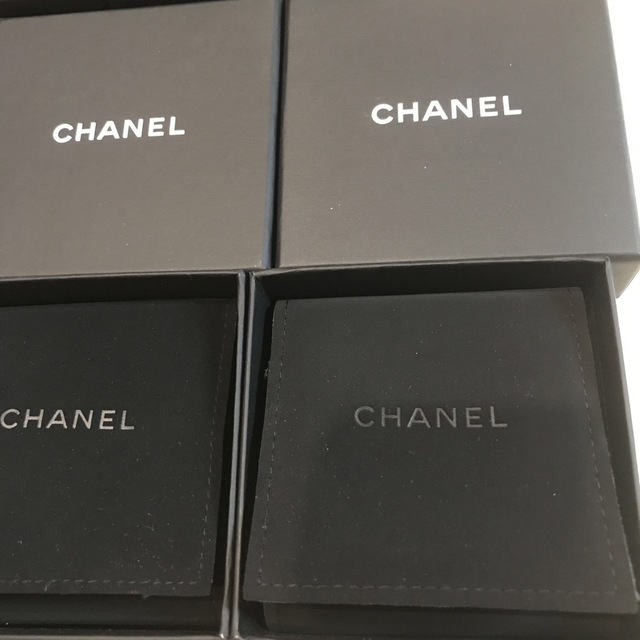 シャネル ブローチ 空箱 5箱 デニム CHANEL アクセサリー トップ 51.0