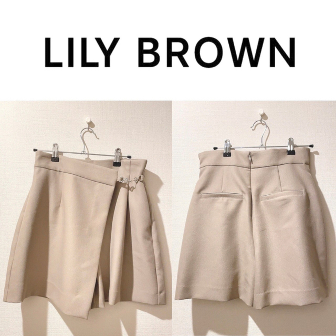 Lily Brown(リリーブラウン)の【LILYBROWN】定価¥10,780♡ ビット付ラップデザインショートパンツ レディースのパンツ(ショートパンツ)の商品写真