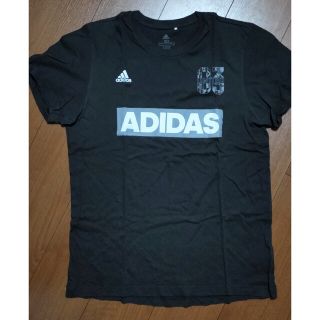 アディダス(adidas)のadidas Tシャツ(Tシャツ/カットソー(半袖/袖なし))