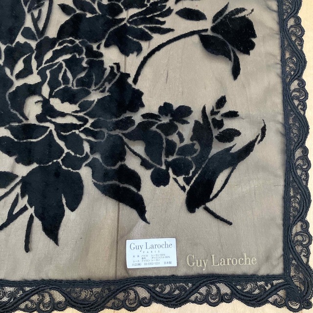 Guy Laroche - 大判ハンカチ(新品)ギラロッシュ.お値下げしました。の