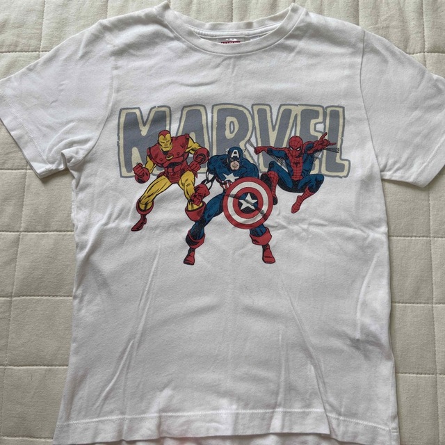 GU(ジーユー)のMARVEL  スパイダーマン　GU  120サイズ キッズ/ベビー/マタニティのキッズ服男の子用(90cm~)(Tシャツ/カットソー)の商品写真