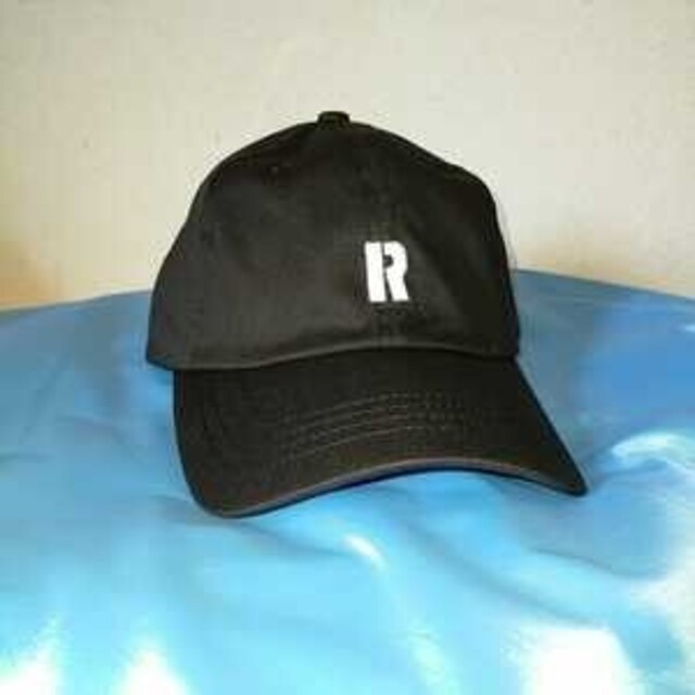 Ron Herman(ロンハーマン)の新品未使用【ロンハーマン】 RHC キャップ 6パネル / ブラック メンズの帽子(キャップ)の商品写真