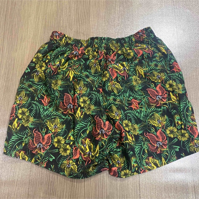 NIKE(ナイキ)のナイキ ハーフパンツ NIKE Floral Short メンズのパンツ(ショートパンツ)の商品写真