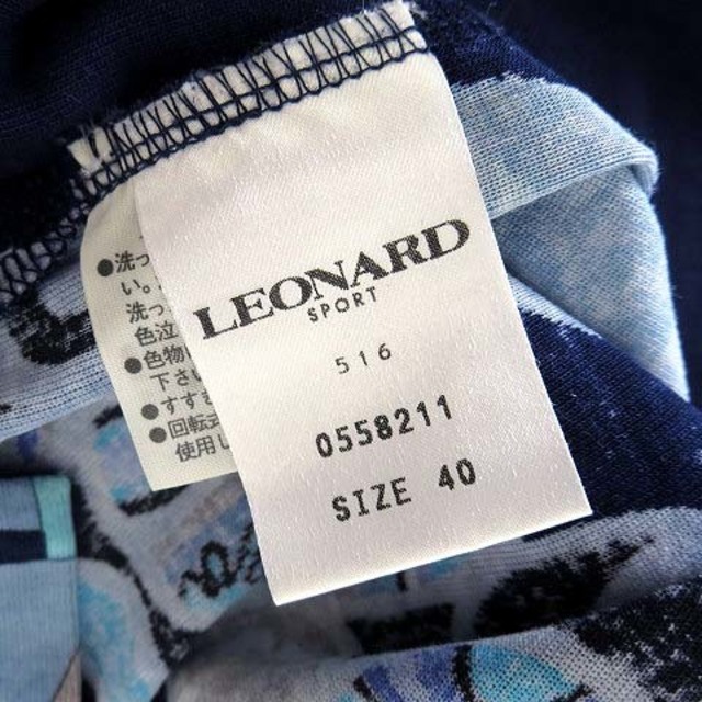 LEONARD(レオナール)のレオナール カットソー シャツ ブラウス 半袖 ロゴ 花柄 L 40 紺 水色 レディースのトップス(カットソー(半袖/袖なし))の商品写真