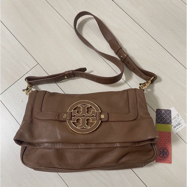 Tory Burch(トリーバーチ)の♡TORY BURCH♡トリーバーチ♡茶色ショルダーバッグ♡メッセンジャーバッグ レディースのバッグ(ショルダーバッグ)の商品写真