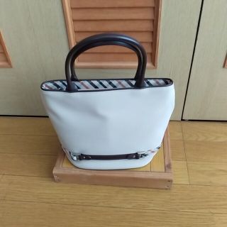 ダックス(DAKS)のハンドバッグ👜　ダックス(ハンドバッグ)