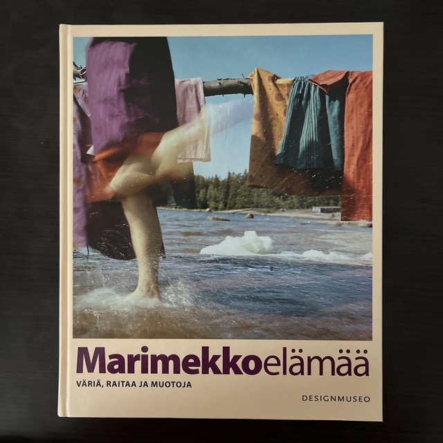 marimekko(マリメッコ)のMarimekko elamaa マリメッコ社設立60周年記念　写真集 エンタメ/ホビーの本(アート/エンタメ)の商品写真