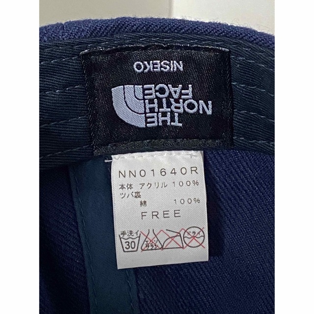 THE NORTH FACE(ザノースフェイス)のノースフェイス/ニセコ/限定/スーベニアキャップ/帽子/ネイビー/スナップバック メンズの帽子(キャップ)の商品写真