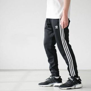 アディダス(adidas)のアディダス  adidas トラックパンツ　M track pants(その他)