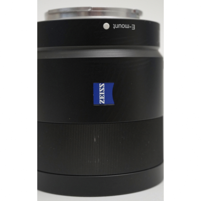SONY(ソニー)の SONY Sonnar FE 55mm F1.8 ZA SEL55F18Z スマホ/家電/カメラのカメラ(レンズ(単焦点))の商品写真
