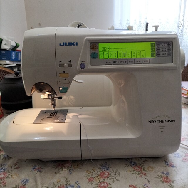 JUKI 実用縫いコンピューターミシン ネオ・ザ・ミシン 文字模様の通販 