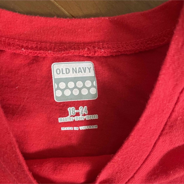 Old Navy(オールドネイビー)のOLDNAVY Tシャツ 18~24months キッズ/ベビー/マタニティのキッズ服男の子用(90cm~)(Tシャツ/カットソー)の商品写真