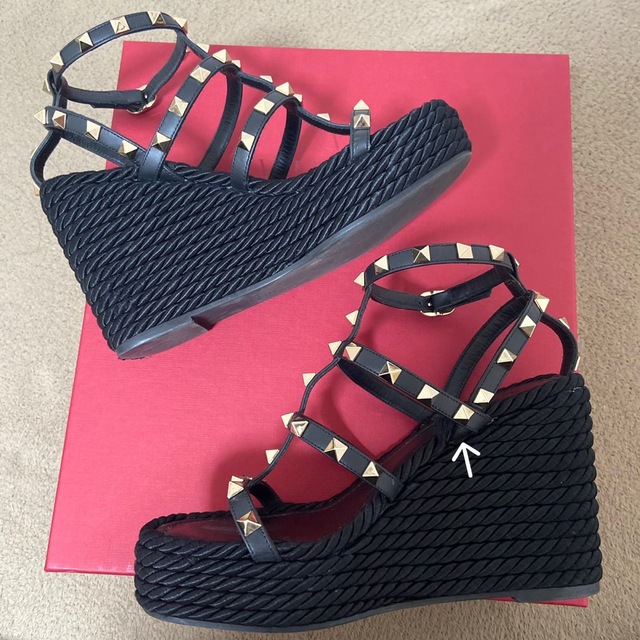 VALENTINO - valentino ウェッジサンダル 黒 35の通販 by あおい