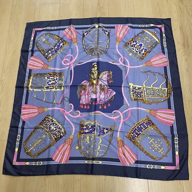エルメス スカーフ カレ90 LES MUSEROLLES グレー no.50