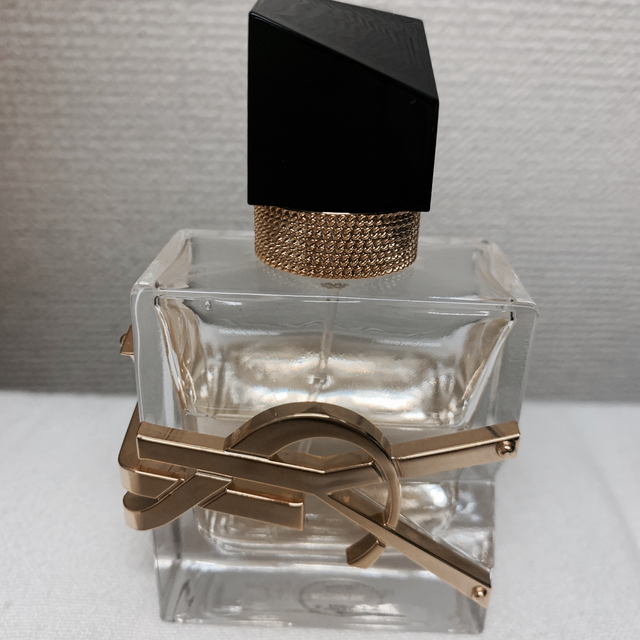 Yves Saint Laurent(イヴサンローラン)のイヴ・サンローラン　リブレ オーデパルファム　30ml コスメ/美容の香水(ユニセックス)の商品写真