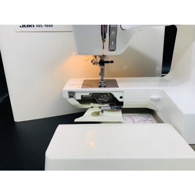 安心の保証付き❕❕ジューキ HZL-7600 コンピューターミシン本体 JUKI