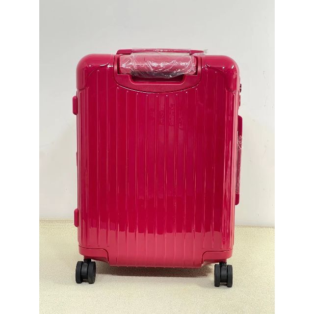 Rimowa リモワ スーツケース エッセンシャル 機内持ち込み 新しい季節