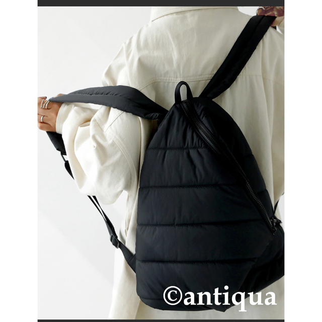 antiqua(アンティカ)の☆美品☆ antiqua リュック　ブラック レディースのバッグ(リュック/バックパック)の商品写真