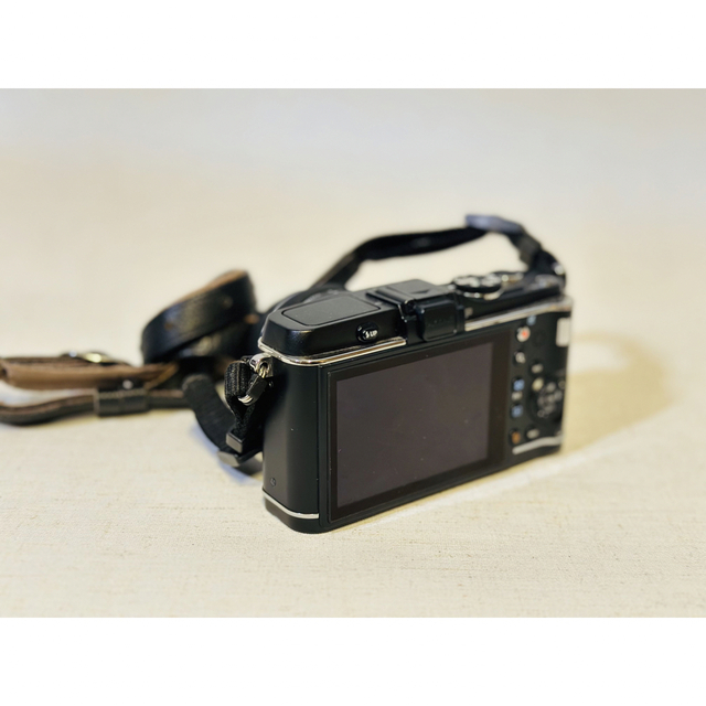 OLYMPUS(オリンパス)のOlympus オリンパス PEN E-P3 レンズキット ミラーレス一眼カメラ スマホ/家電/カメラのカメラ(ミラーレス一眼)の商品写真