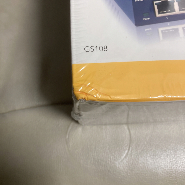 NETGEAR GS108-400JPS スマホ/家電/カメラのPC/タブレット(PC周辺機器)の商品写真